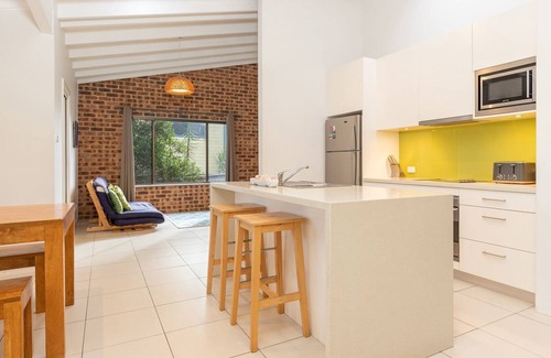Elizabeth Beach House | Splash @ Elizabeth Beach