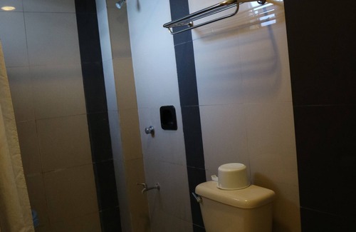 Los Banos Hotel | Splash Oasis Resort Hotel