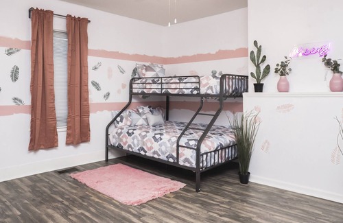 NoDa House | Splash of Noda Duplex