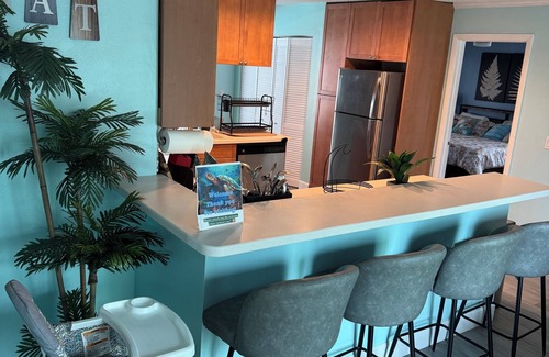 Whitfield House | “Splash, Soak & Socialize: Your Backyard Paradise Awaits!”