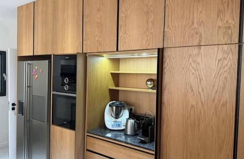 Le Piol Apartment | Splendid apartment, nice quality fittings, air-co.