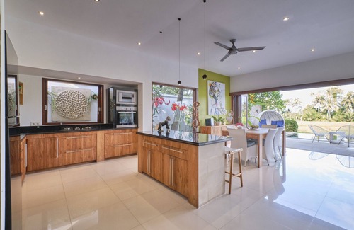 Pengosekan House | SPLENDID BRAND NEW LUXURY VILLA, UBUD