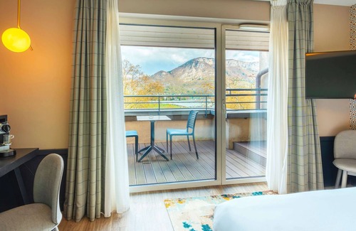 Annecy Old Town Hotel | Splendid Hotel Lac d'Annecy - Handwritten Collection