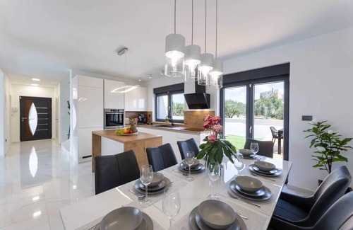 Primosten Villa | Splendid Villa Golden Shine