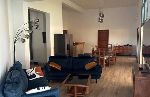 Mbour Villa | Splendid villa in Warang