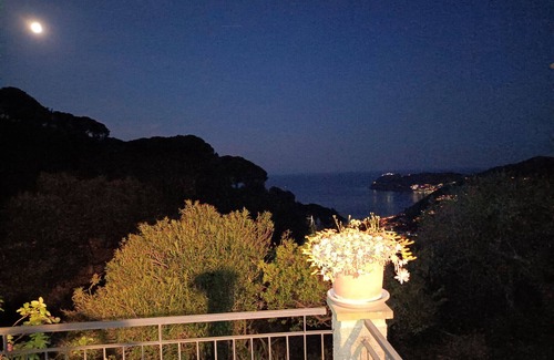 Vegliasco Villa | Splendid Villa with Sea View Alassio