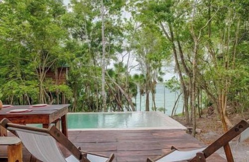 Bacalar House | Splendor Bacalar Lagoon Front Virgin Area