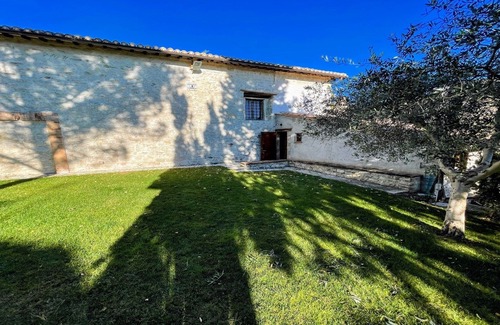 Spoleto Villa | SPOLETO SPLASH/slps 18-24/exc pool/Spoleto 7 kms/ Rome 1 hr/Wifi/football pitch