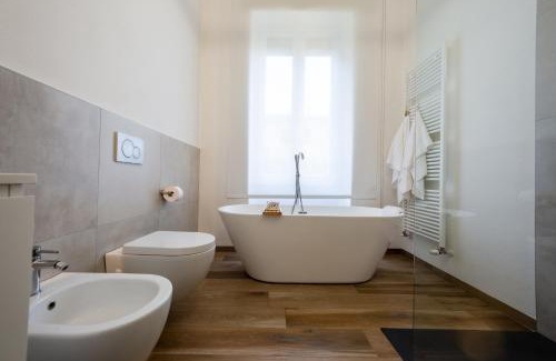Est Apartment | Spolverini 16