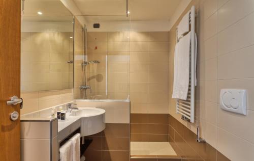 Torbole sul Garda Hotel | Sporthotel Villa Stella