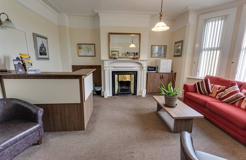 Oxford House | Sportsview Guest House