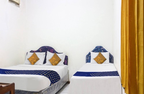 Kupang Hotel | SPOT ON 91212 Hotel Kelimutu