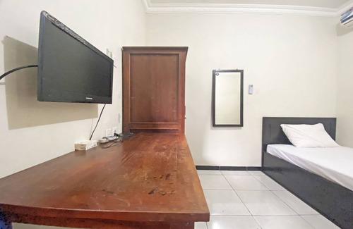 Balikpapan Hotel | SPOT ON 92042 Sumber Rejo Homestay