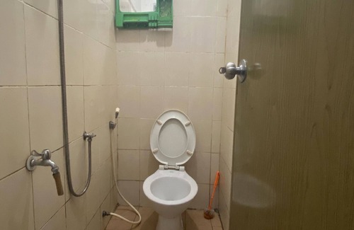 Balikpapan Hotel | SPOT ON 92042 Sumber Rejo Homestay