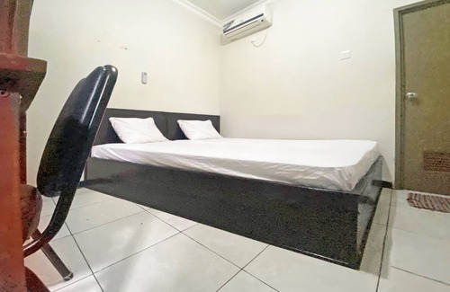 Balikpapan Hotel | SPOT ON 92042 Sumber Rejo Homestay