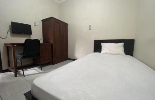 Balikpapan Hotel | SPOT ON 92544 Senja Homestay
