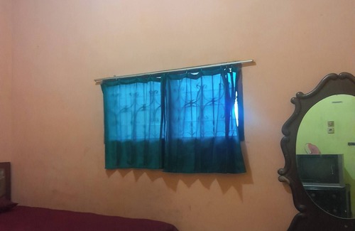 Medan Hotel | SPOT ON 93852 Fermansio Homestay 2