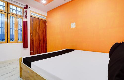 Malihabad Hotel | SPOT ON The SN Lawn