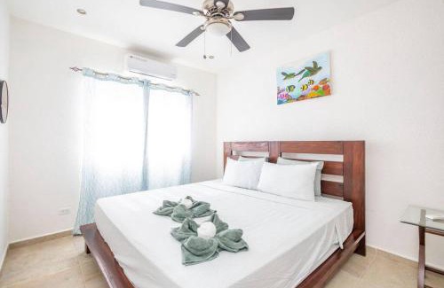 Roatan Apartment | Spotless 3 BRs house w/pool