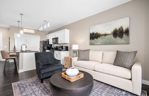 Scioto Mile Apartment | Spotless Monthly Penthouse | Downtown + Parking