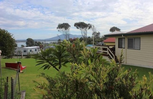 Bermagui House | Spotted Gum- Murunna Cottages Bermagui