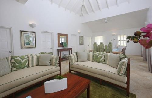 Sea Breeze Hills Villa | Sprawling Villa with Uninterrupted Sea Views - Equinox villa
