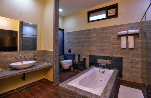 Sawai Madhopur Resort | Spree Jungle Vilas Resort Ranthambhore