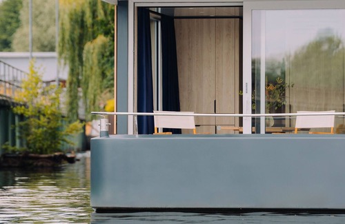 Rummelsburg Boat Rental | Spreeapartment MARA