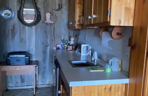 Ennis House | Spring Creek Guest House