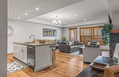 Canmore Apartment | Spring Creek Spacious Luxury King One Bedroom plus Den at White Spruce Lodge
