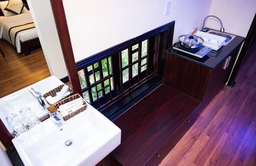 Thuy Xuan Hotel | Spring Garden Villa