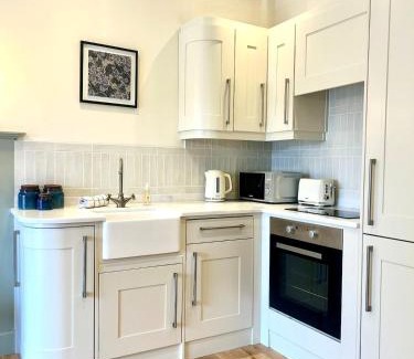 Kelso House | Spring Nook