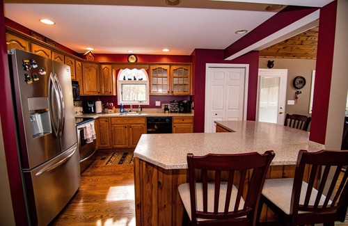 Swanton House | Spring Sale! Near Wisp! Hot tub & Fire pit! Walk to the lake! Great Location!