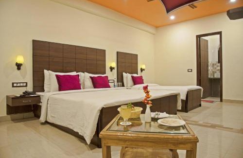 Mughal Sarai Hotel | Spring Sky Mughalsarai By ShriGo Hotels