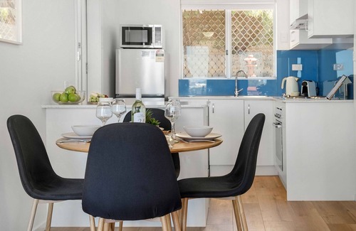 North Beach Apartment | *Spring Special*Ocean Sunsets @ North Beach