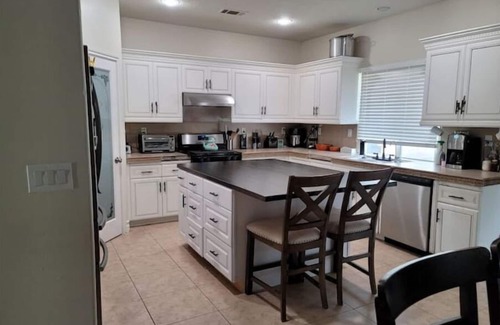 Victorville House | Spring Valley Lake Get Away