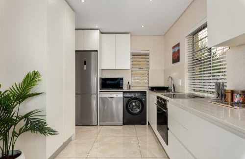 Green Point Apartment | Springbok 60B
