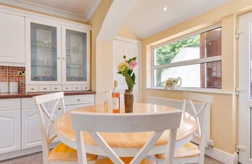 Tenby House | Springfield