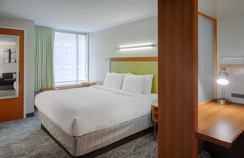 Bloomington Hotel | SpringHill Suites by Marriott Bloomington
