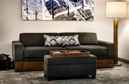 High Point Hotel | SpringHill Suites by Marriott High Point