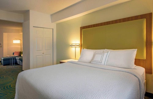 Paw Creek Hotel | SpringHill Suites by Marriott Charlotte Airport