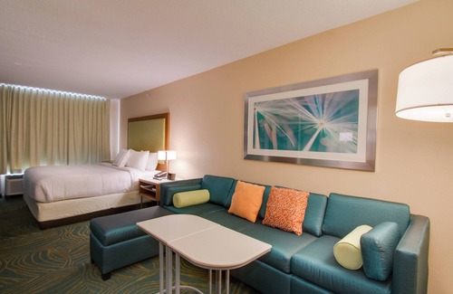 Kissimmee Hotel | SpringHill Suites by Marriott Orlando Lake Buena Vista South