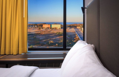 Marina Hotel | SpringHill Suites by Marriott The Dunes On Monterey Bay
