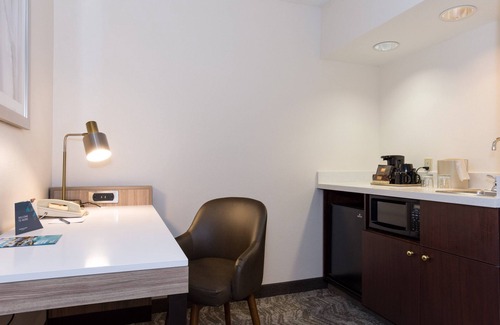 Concord Hotel | SpringHill Suites by Marriott Charlotte Concord Mills Spdwy