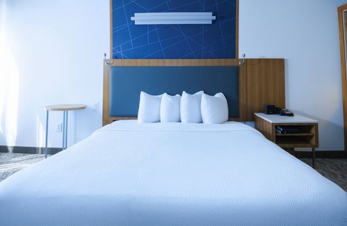 Lewisville Hotel | SpringHill Suites Dallas Lewisville