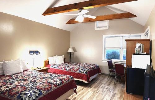 Witmer Hotel | Spruce Lane Lodge and Cottages