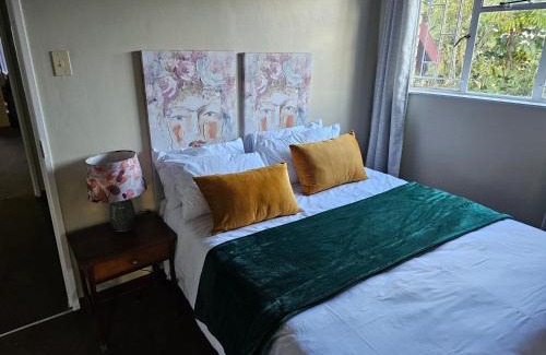 Nelspruit Villa | Sputnik View - Steiltes