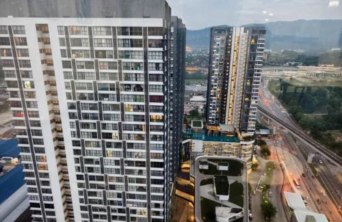 Sungai Buloh Apartment | SQ31 Sq where 55 inch 4 ktv sungai buloh