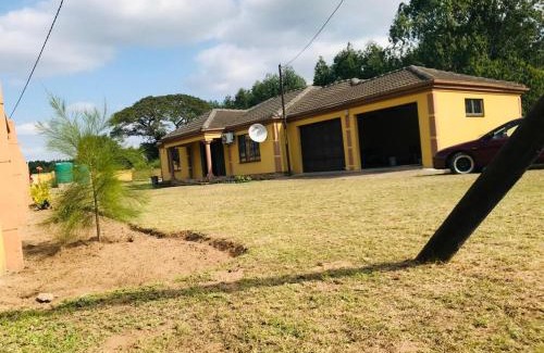 Umkhanyakude District Municipality House | Sqalo Guest House