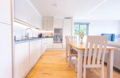 St. Andrews Apartment | Square Green - No 16 Balcony